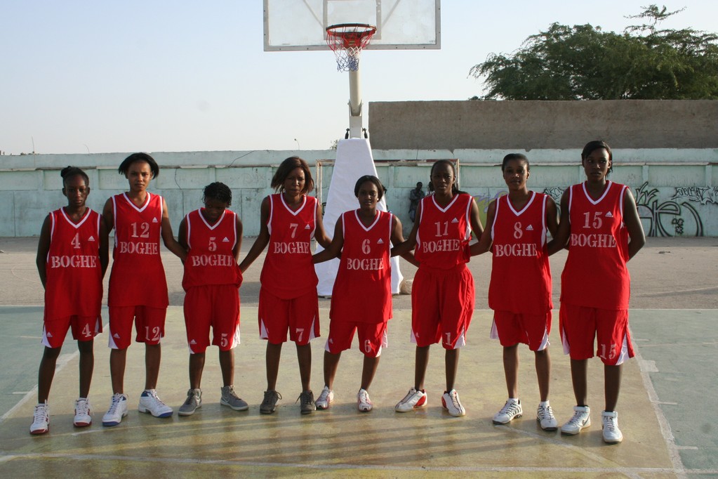 (L'équipe féminine de basket de Boghé. Crédit photo : anonyme)